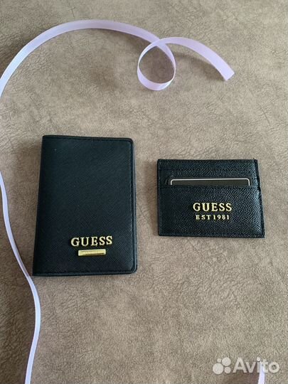 Обложка на паспорт и картхолдер guess набор