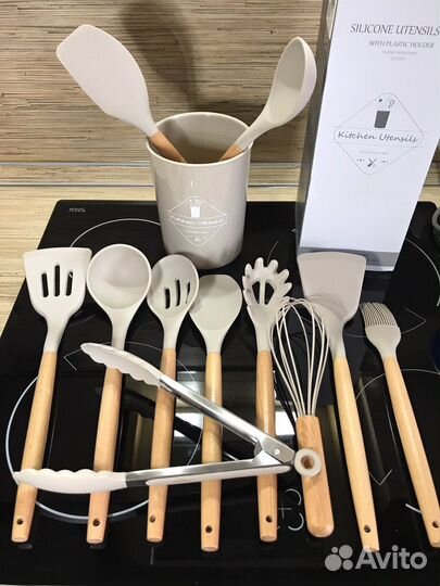 Набор кухонных принадлежностей 12 предметов