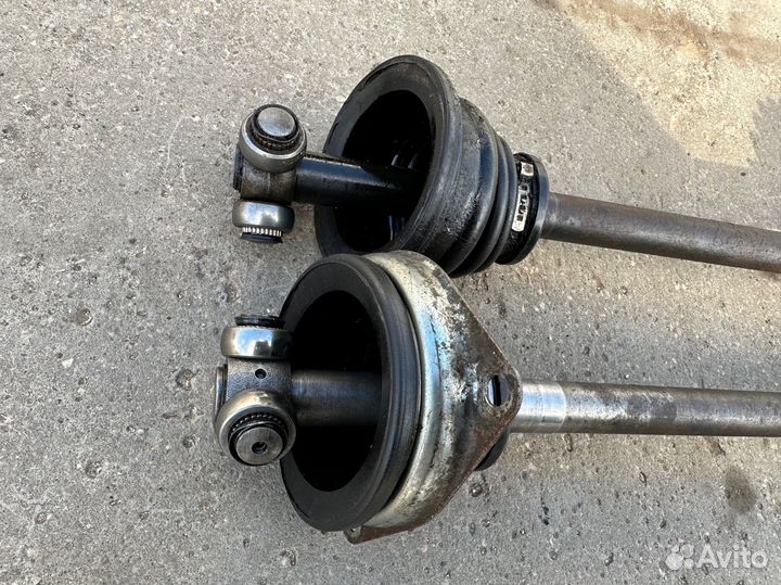 Привод (полуось) передний левый Renault Logan 1