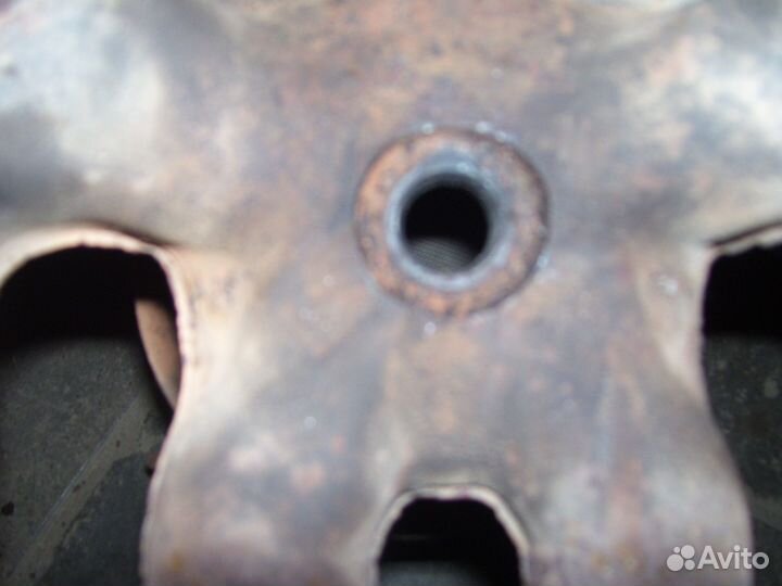 Форд фьюжен коллектор выпускной с катализатором