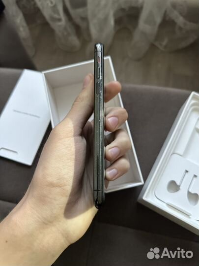 Телефон iPhone x 256 gb