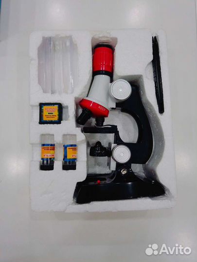 Микроскоп детский Tongde 8+ на батарейках