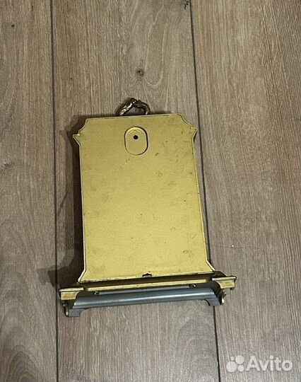 Настольные часы