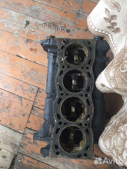 Мотор в разборе