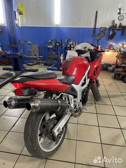 Suzuki SV400s