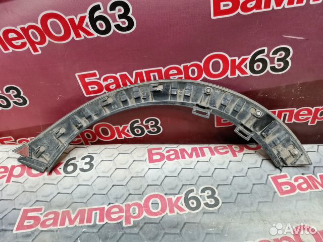 Накладка крыла задний правый Subaru XV