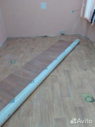 Настил линолеума, ковролина