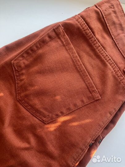 Джинсы бананы