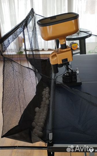 Робот для настольного тенниса Y&T V-981