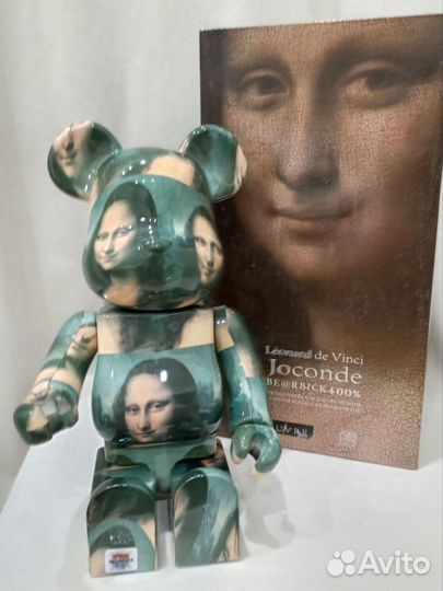 Фигурка bearbrick 400 