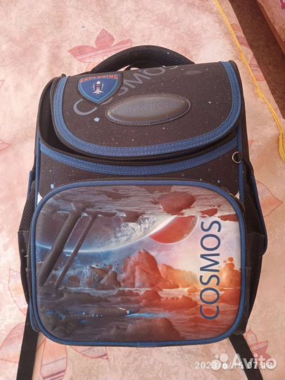 Школьный рюкзак