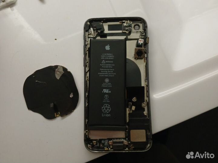 Запчасти для айфона 8