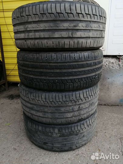 Continental ContiPremiumContact 6 235/45 R17