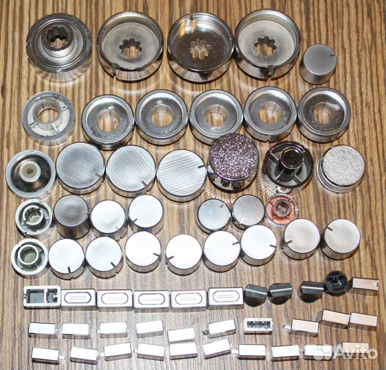 Ручки, кнопки, движки для аудиотехники