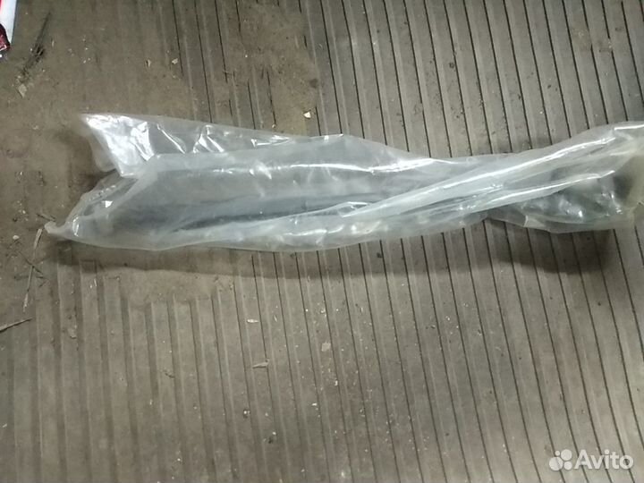 Тяга рулевая праваяMazda 323f