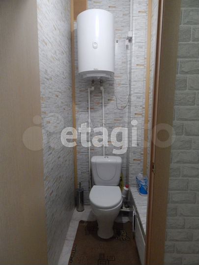 2-к. квартира, 57 м², 1/5 эт.