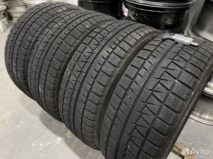 Bridgestone Ice Partner 2 215/45 R17