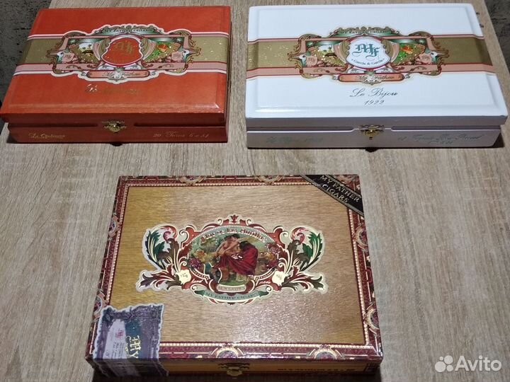 Сигарные коробки (шкатулки)