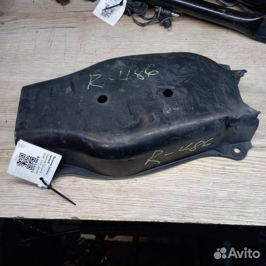 Пыльник рычага правый Chevrolet Camaro 6 2018