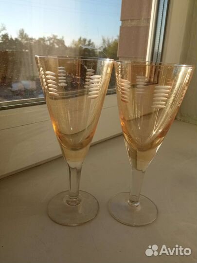 Ваза для фруктов и рюмки ретро