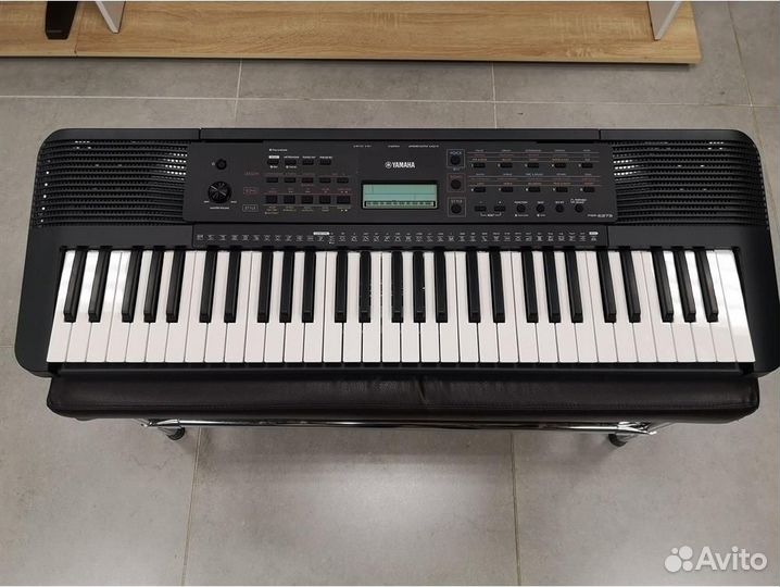 Синтезатор Yamaha PSR-E273