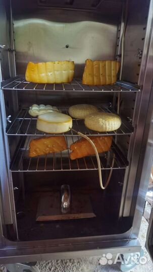 Сыр копченый