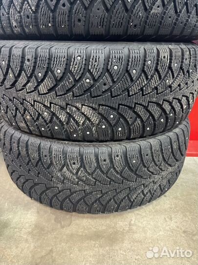 Nokian Tyres Nordman 4 215/60 R16