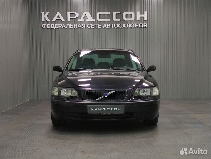 Volvo S60, 2004