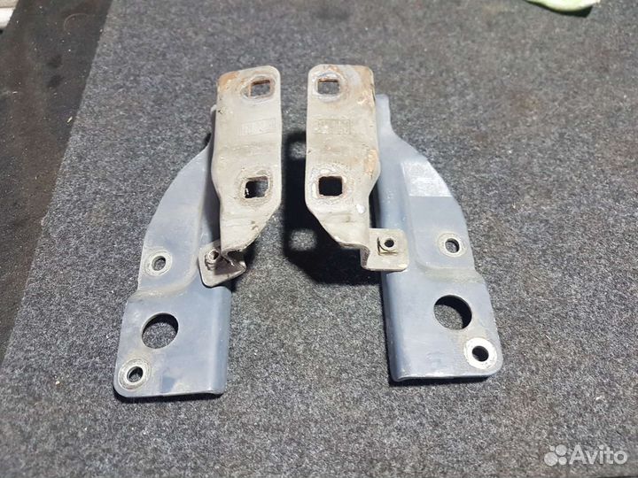 Петля капота nissan almera n16