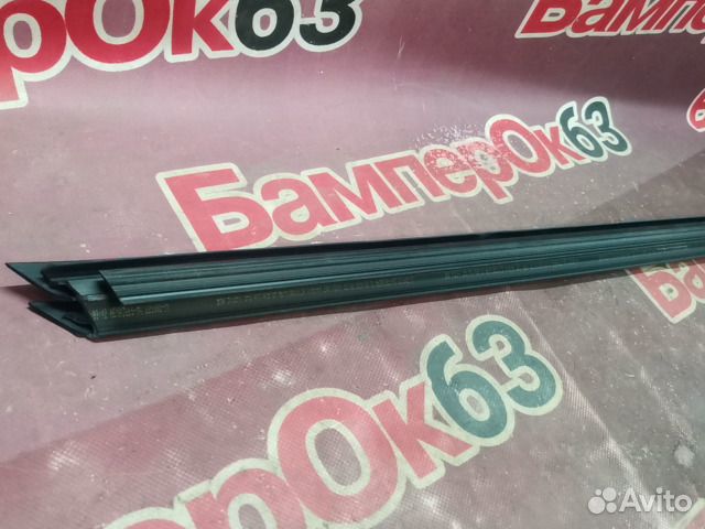 Уплотнительная резинка BMW X3 G01 передняя левая