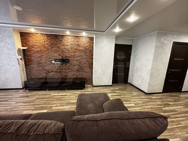 3-к. квартира, 92 м², 2/16 эт.