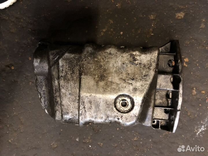 Поддон масляный Рено Сценик RX4