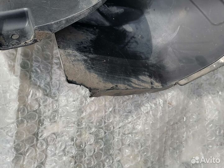 Подкрылок передний правый Kia Sorento Prime