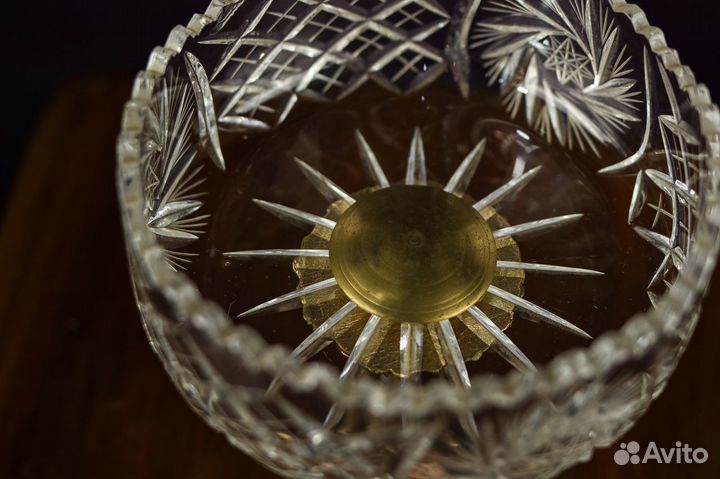 Старинная конфетница