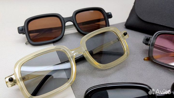 Солнцезащитные очки Iconiq Retro бежевые / 060