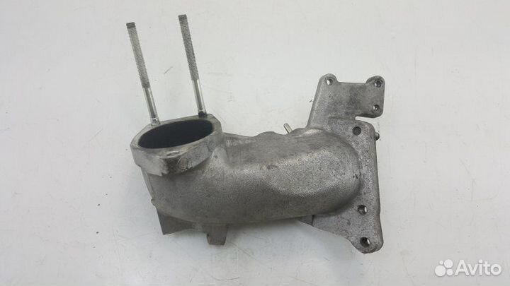 Фланец Toyota Regius Ace KDH206 1kdftv 2010