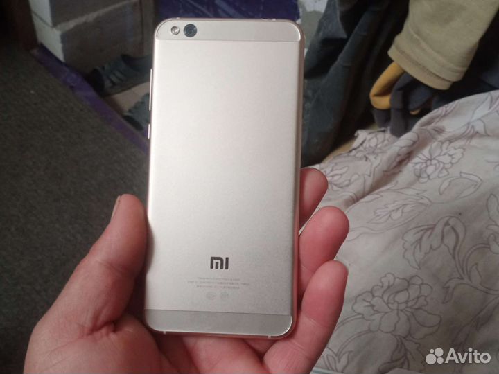 Xiaomi Mi 5C, 3/64 ГБ