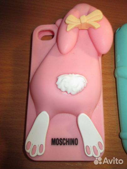 Чехлы на телефон