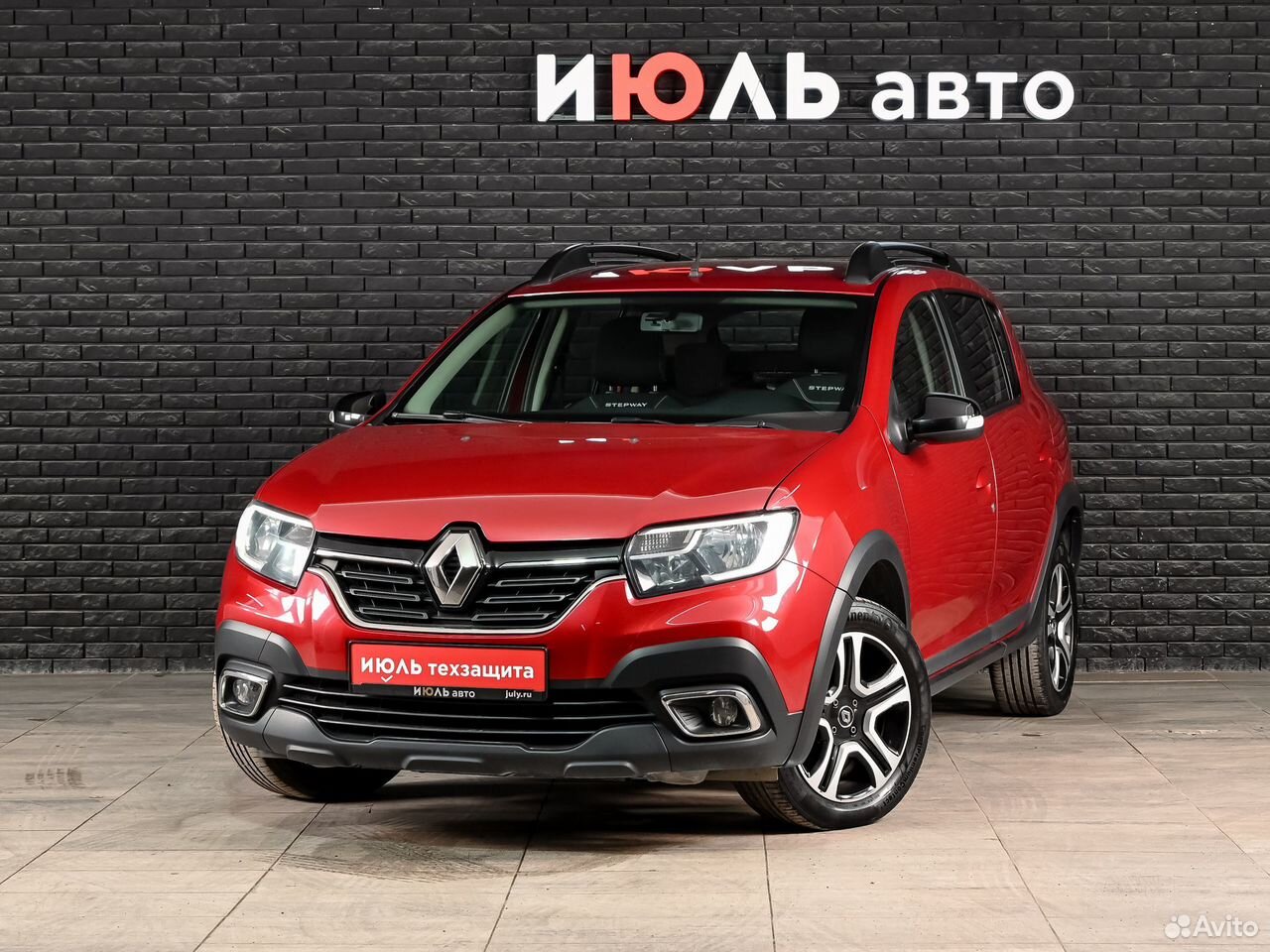 Renault Sandero Stepway 1.6 CVT, 2021, 73 448 км