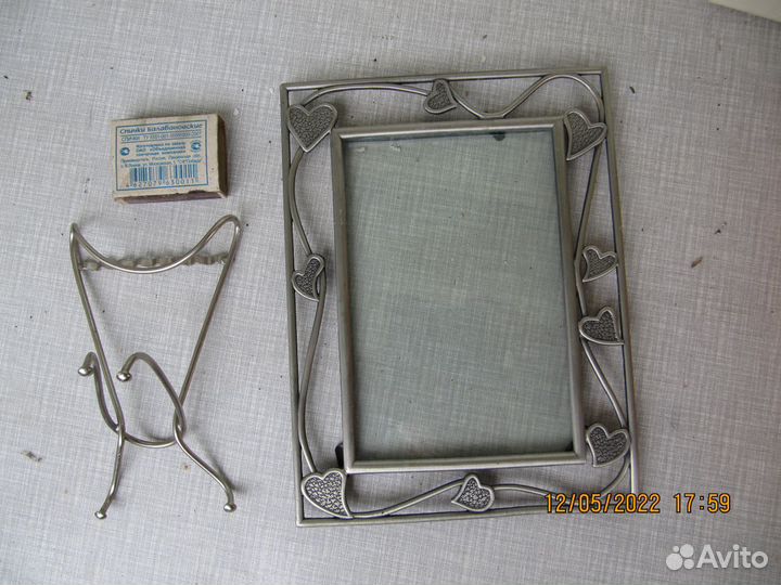 Рамки для фото.-зеркала.с подставкой.металл