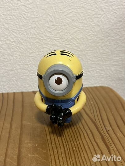 Миньоны из Макдональдса (Minions из Мака)