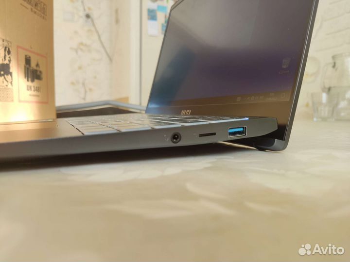 Новый MSI prestige 14 A12SC-246RU gtx1650