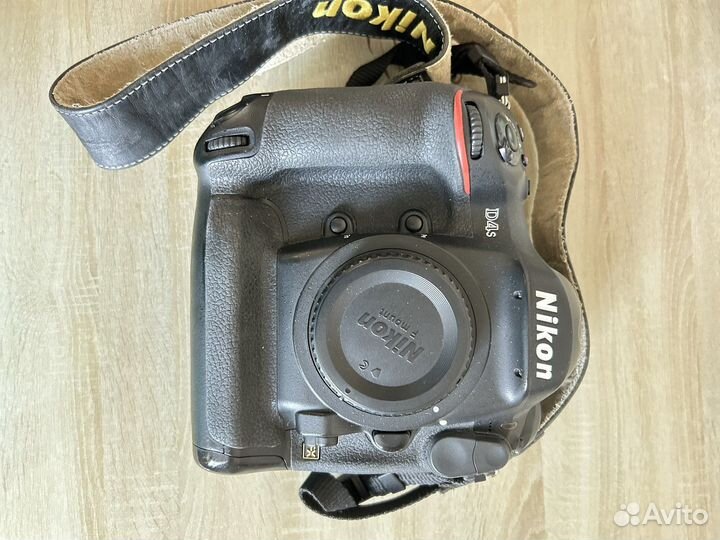 Зеркальный фотоаппарат nikon d4s body