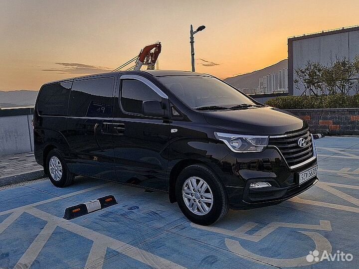 Hyundai Grand Starex 2.5 AT, 2020, 76 229 км
