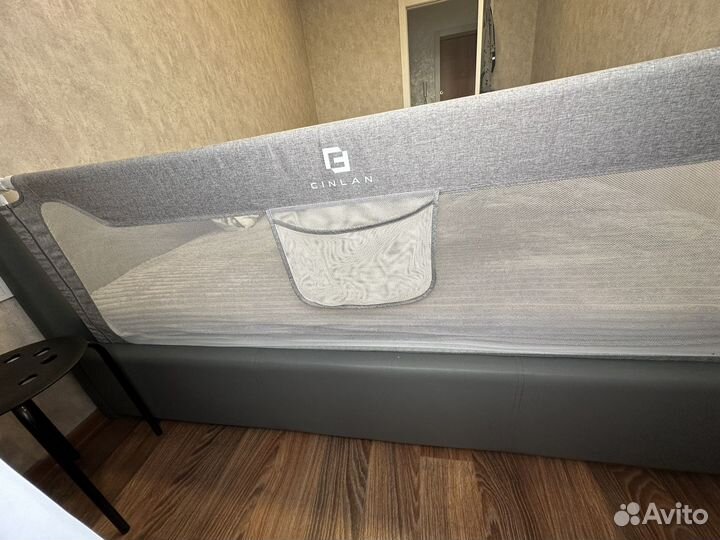 Защитный барьер / бортик для кровати 200