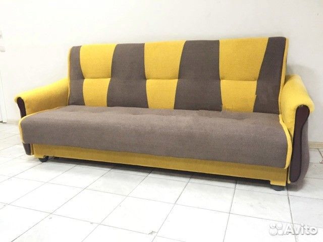 Диван