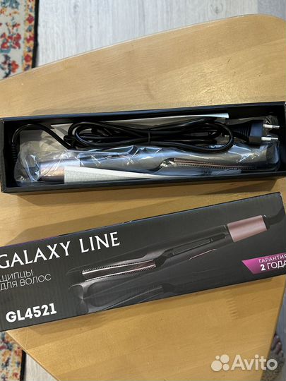 Выпрямитель для волос galaxy line