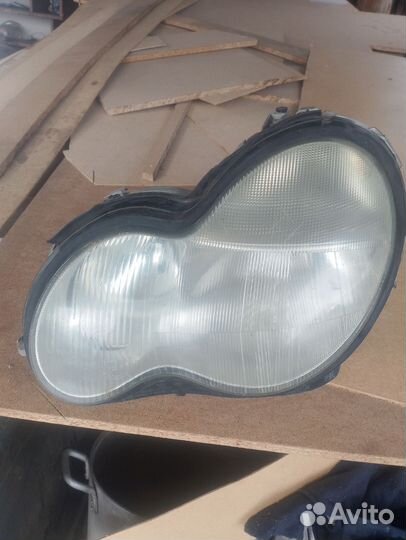 Фара левая мередесс w203