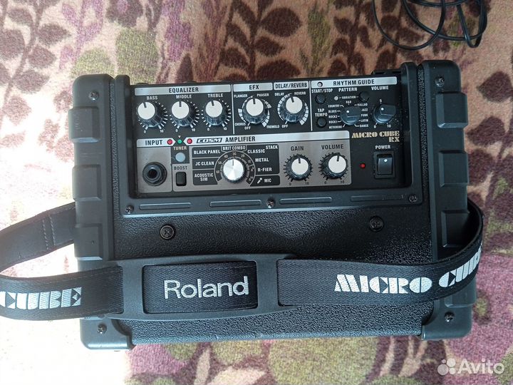 Гитарный комбоусилитель Roland Mikro Cube RX