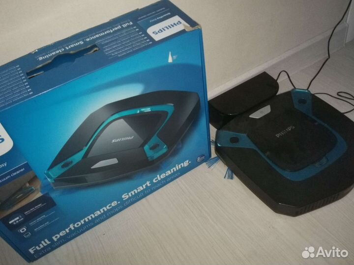 Робот пылесос philips
